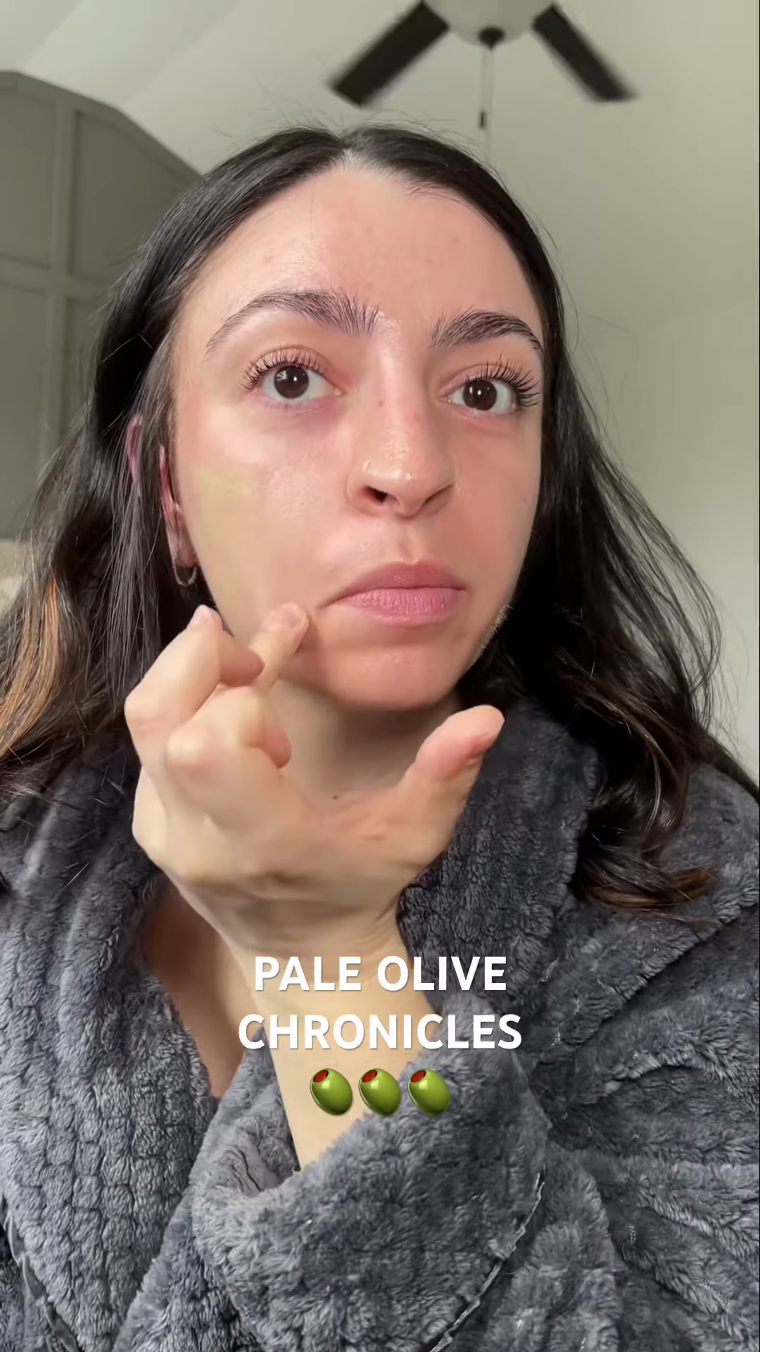 Creator applying Kevyn Aucoin foundation with fingertips on dry, sensitive skin